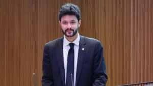 Cerni Escalé denuncia que el pressupost és un nyap.