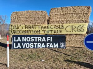 Un grup de pagesos catalans s’ha afegit al tall d’Ur