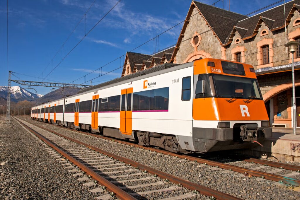 La línia R3 està tallada entre Puigcerdà i Barcelona.