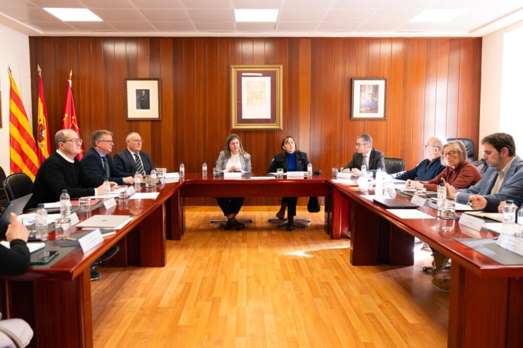 Reunió de treball entre la Generalitat i el Conselh Generau per abordar el problema de l’habitatge assequible a la vall