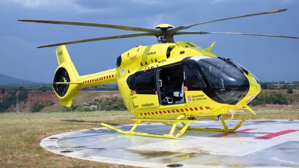 Helicòpter de l'empresa SAF Helicoptères a la base operativa