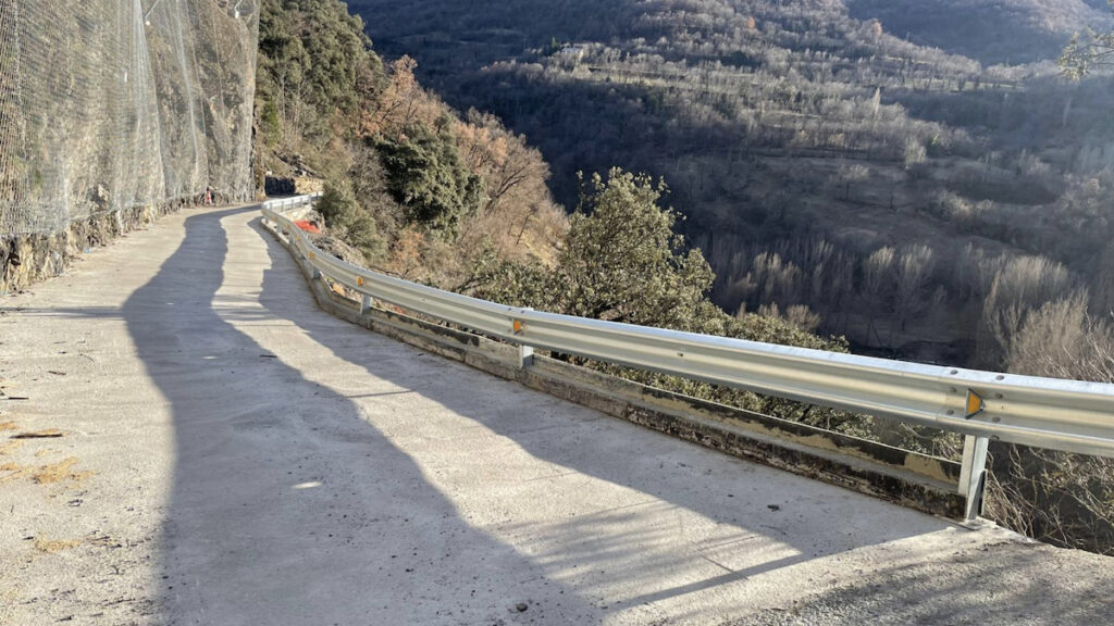 La carretera IPS-13 torna a estar transitable després de les obres de reparació.