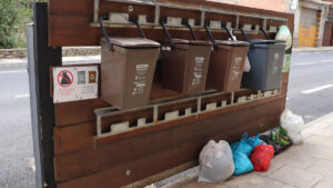 El sistema de recollida porta a porta comporta un canvi d’hàbits