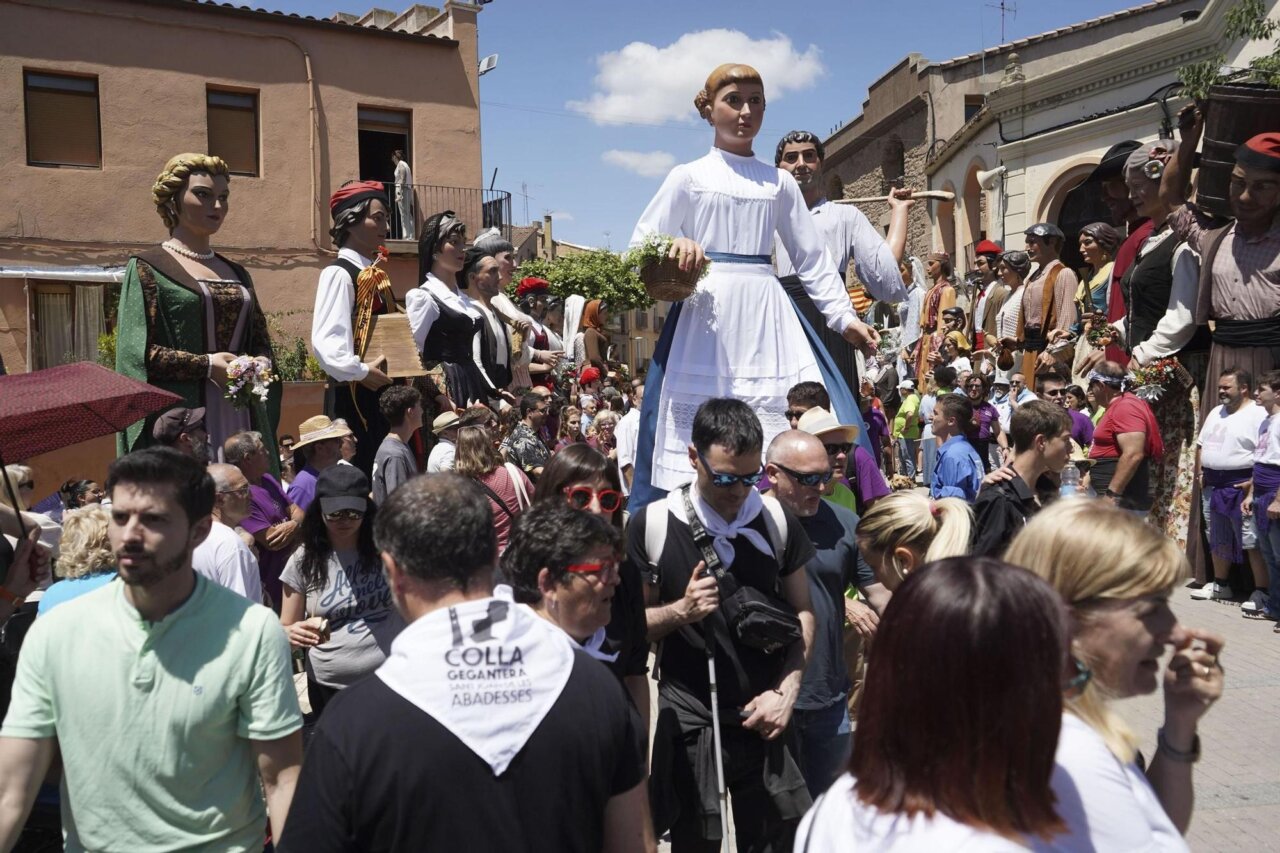 Els gegants s’apoderen dels carrers de la ciutat