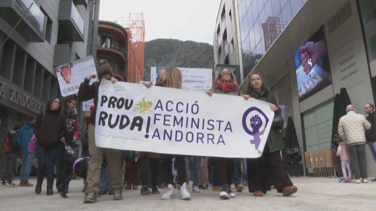 Acció Feminista demana a Macron que les dones del Principat puguin gaudir “del mateix que tenen les dones a França” (RTVA)