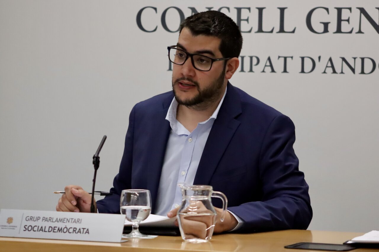 Pere Baró reclama transparència al Govern.