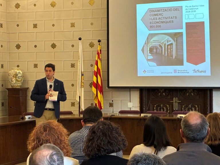 L’alcalde Joan Barrera presenta el pla de transformació urbana.