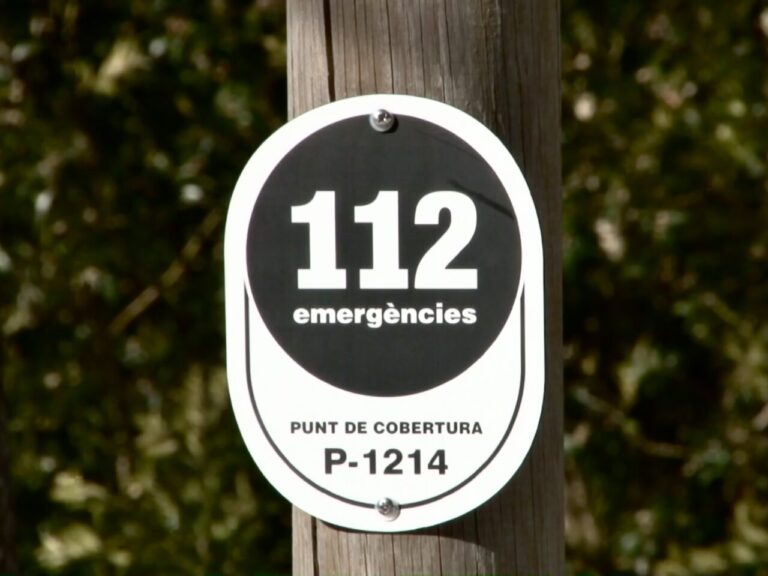 Bombers alerta que la manca de geolocalització posa en risc la vida dels excursionistes (Marta Lluvich, ACN)