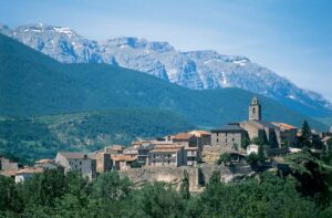 A Bellver de Cerdanya hi ha un solar disponible per fer 18 habitatges.