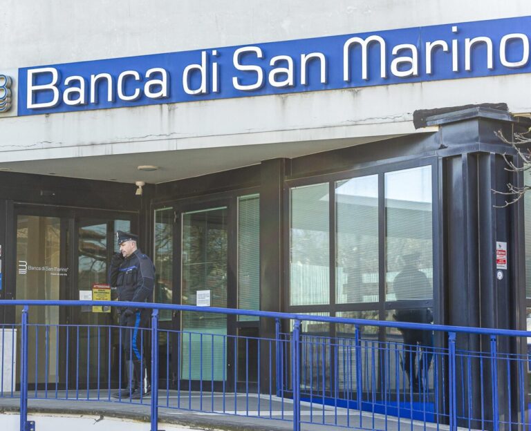 La compra de la Banca di San Marino ha provocat un conflicte amb Bulgària.