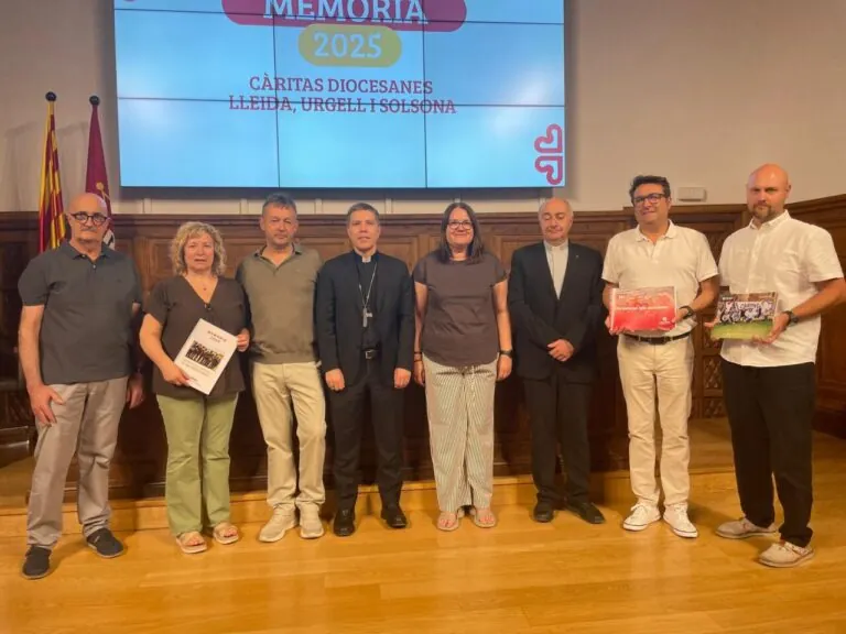 El bisbe Josep-Lluís Serrano ha presidit la presentació de la memòria de Càritas de l’any 2025.