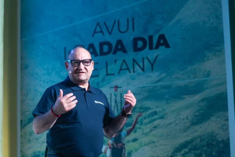 El president de FGC, Carles Ruiz, en la presentació de la temporada d’estiu.