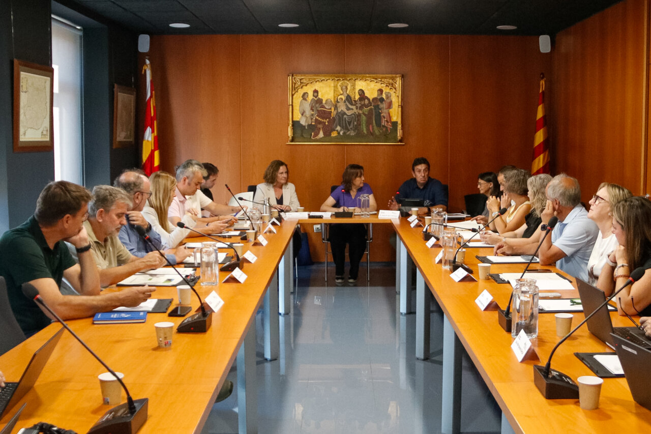 El consell rector de l'IDAPA s'ha reunit a Puigcerdà. Data de publicació: dijous 03 de setembre del 2026, 12:21 Localització: Puigcerdà Autor: Marc Codinas