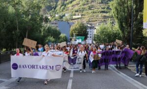 A Andorra l'avortament està prohibit, inclús per violació i actualment encara s'estan jutjant dones per voler ser lliures i tenir drets. / Stop Violències.