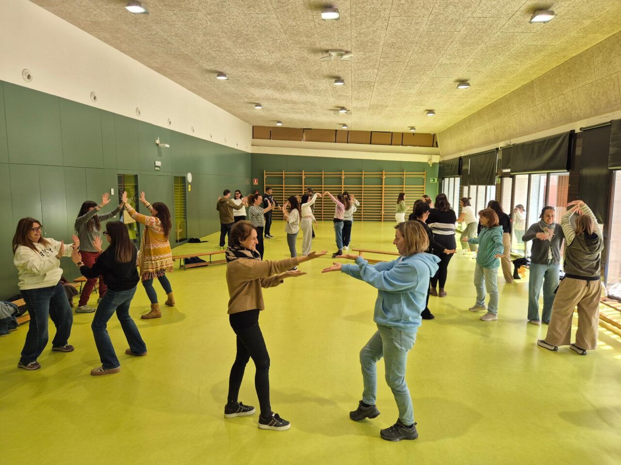 El projecte va començar entre el 21 i el 24 d'octubre amb les primeres sessions de formació del professorat, que han tingut lloc als mateixos centres participants. / Generalitat de Catalunya.