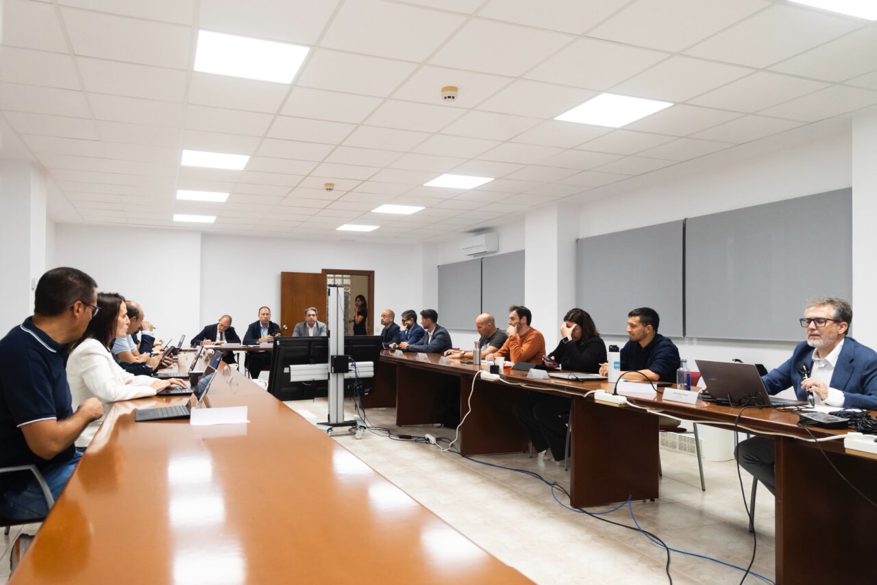 Reunió del comitè organitzador dels campionats. / Generalitat de Catalunya.