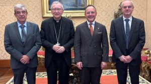 A principis d'octubre, Andorra i el Vaticà van pactar despenalitzar a la dona que abortés. Així i tot, el copríncep episcopal no firmaria la llei, tot i que text fos acordat amb el Vaticà. 